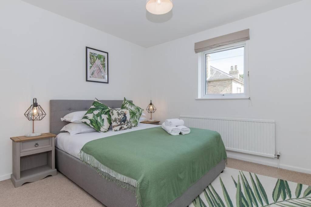 Stylish Townhouse In The Heart Of Summertown อ็อกซ์ฟอร์ด ภายนอก รูปภาพ