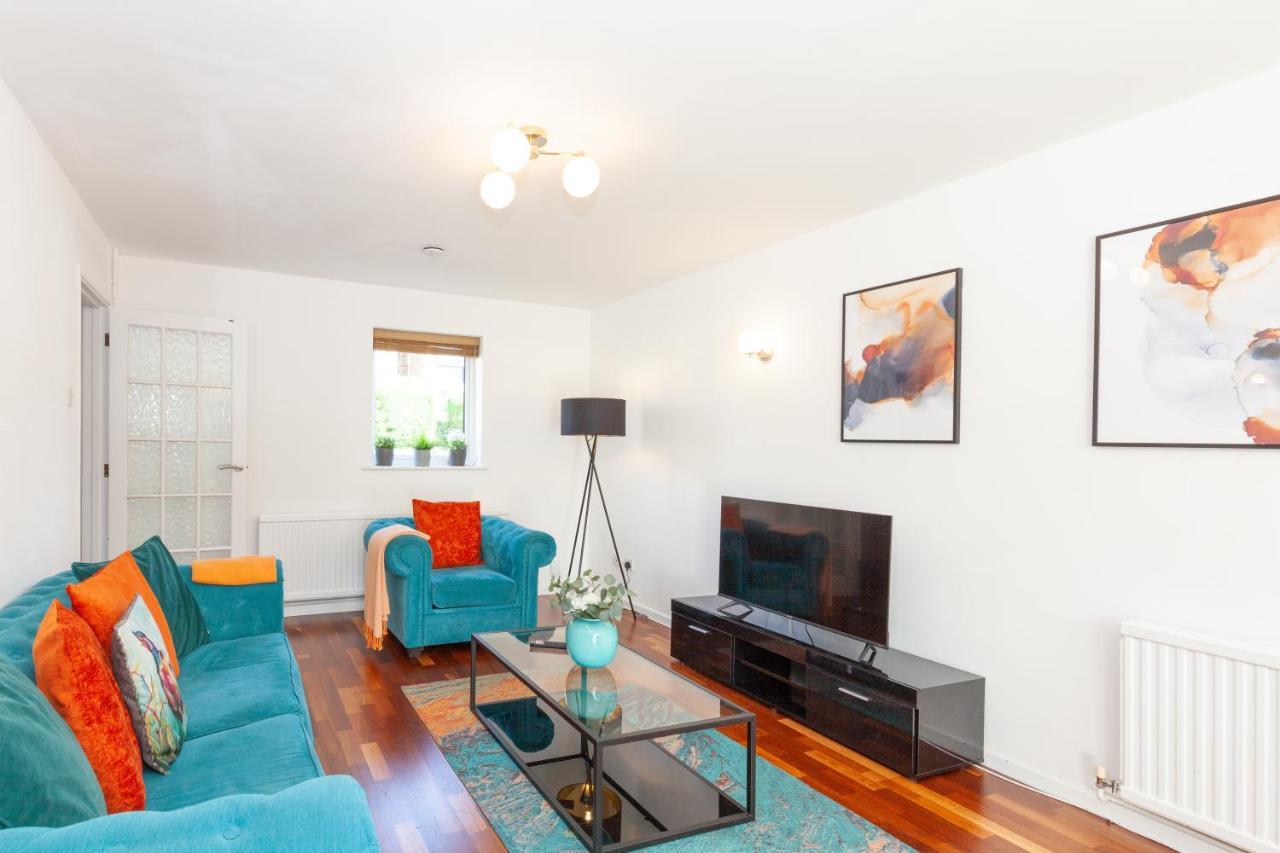 Stylish Townhouse In The Heart Of Summertown อ็อกซ์ฟอร์ด ภายนอก รูปภาพ