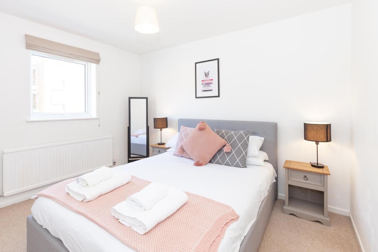 Stylish Townhouse In The Heart Of Summertown อ็อกซ์ฟอร์ด ภายนอก รูปภาพ